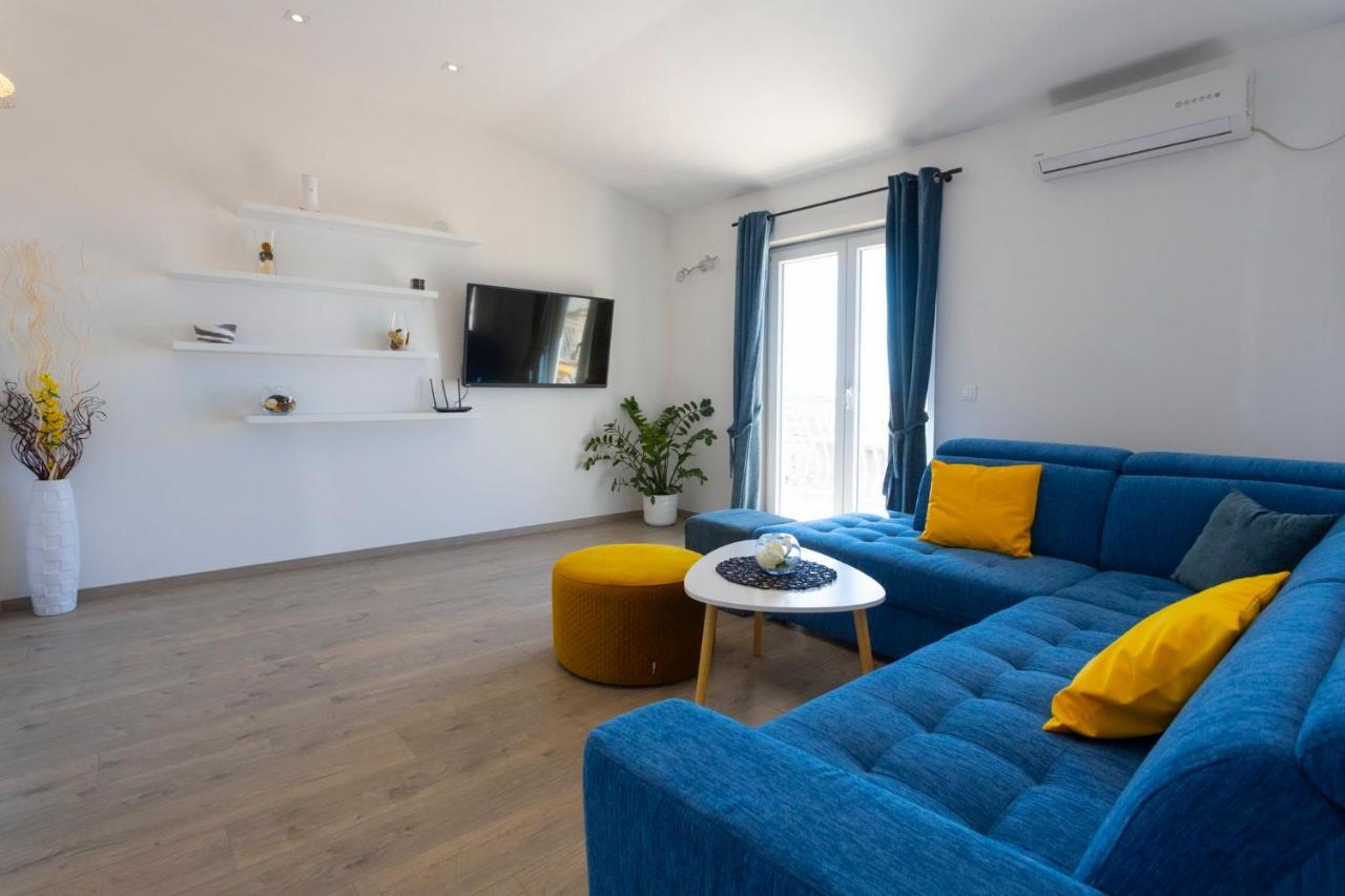 Ferienwohnung Koko Makarska Exterior foto