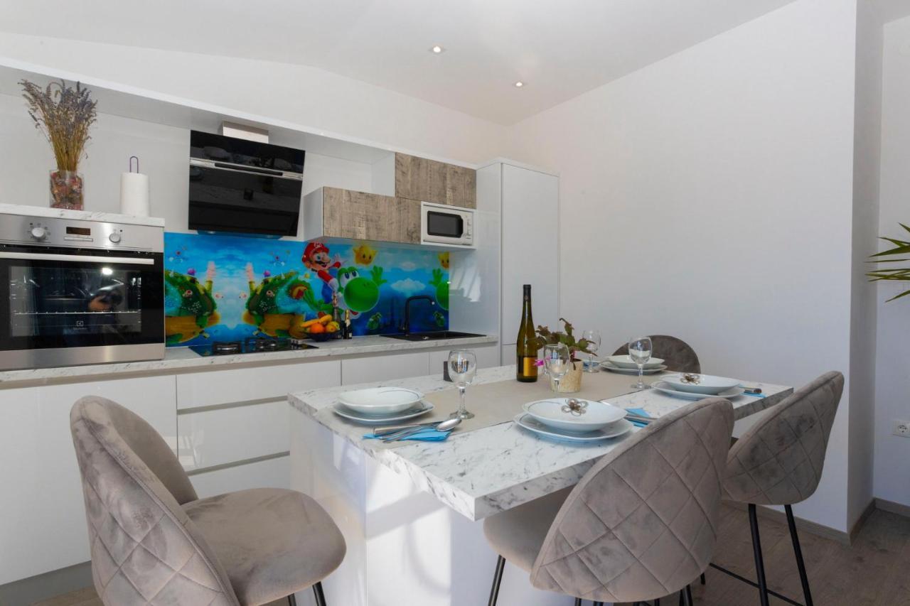 Ferienwohnung Koko Makarska Exterior foto